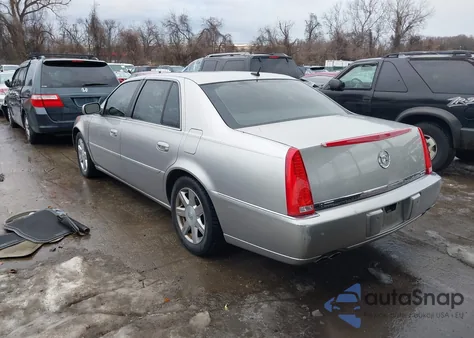 2007 Cadillac Dts Luxury I z USA, uszkodzony, nr VIN 1G6KD57YX7U167297